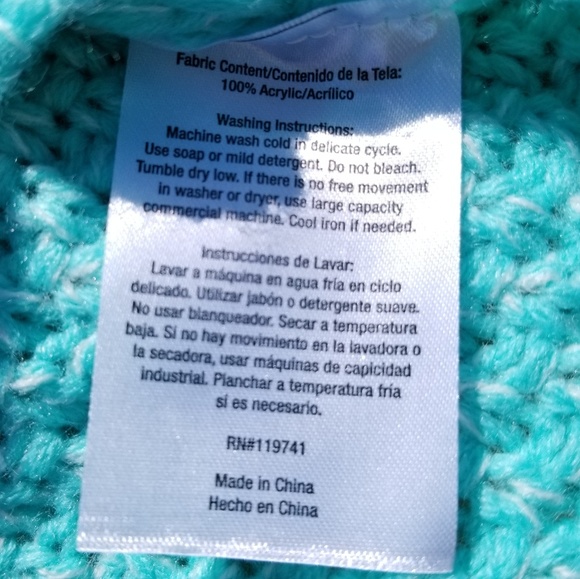 NWT Mermaid Tail knit Throw - Picture 7 of 8